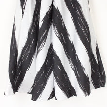 Load image into Gallery viewer, Womens Chevron Midi Skirt Black White | Small
