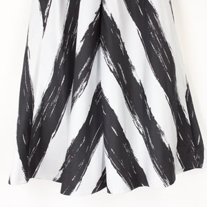 Womens Chevron Midi Skirt Black White | Small
