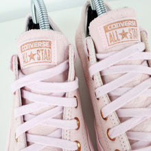 Load image into Gallery viewer, Womens CONVERSE Trainers Pink | UK 7
