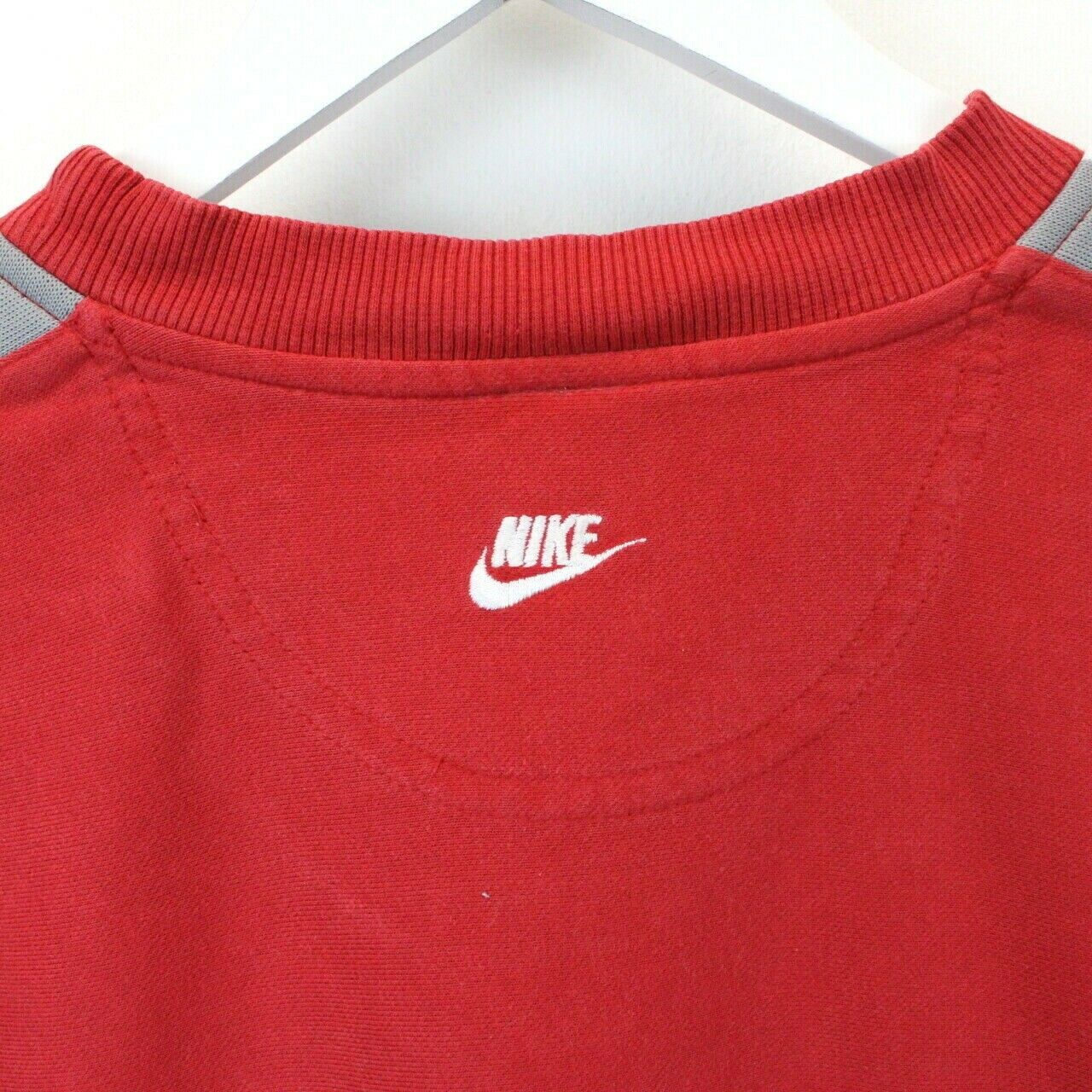 NIKE Air Force 00s Sweatshirt Red | Medium