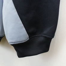 Load image into Gallery viewer, UMBRO 00s Sweatshirt Navy Blue | Medium
