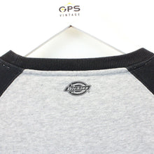 Load image into Gallery viewer, DICKIES 00s Sweatshirt Grey | Large
