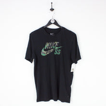 Load image into Gallery viewer, Mens NIKE SB T-Shirt Black | Medium
