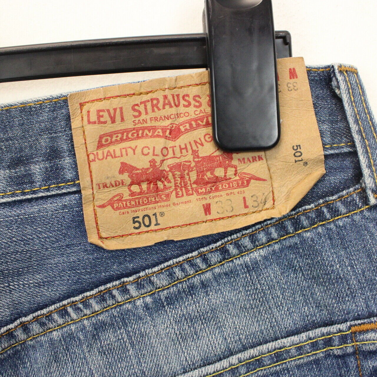 Womens LEVIS 501 Shorts Mid Blue | W33