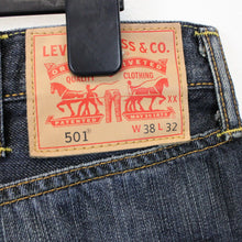 Load image into Gallery viewer, LEVIS 501 Jeans Dark Blue | W38 L32
