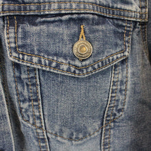 Load image into Gallery viewer, Womens 80s Denim Jacket Light Blue | Small
