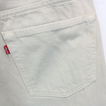 Load image into Gallery viewer, LEVIS 501 Jeans Beige | W36 L32
