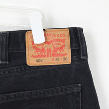 Load image into Gallery viewer, Mens LEVIS 505 Shorts Black | W38

