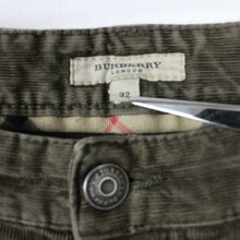 Load image into Gallery viewer, BURBERRY Corduroy Jeans Brown | W32 L32
