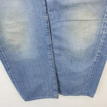Load image into Gallery viewer, LEVIS 501 Jeans Light Blue | W34 L32
