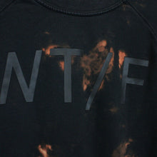Load image into Gallery viewer, NIKE Sweatshirt Black | Medium

