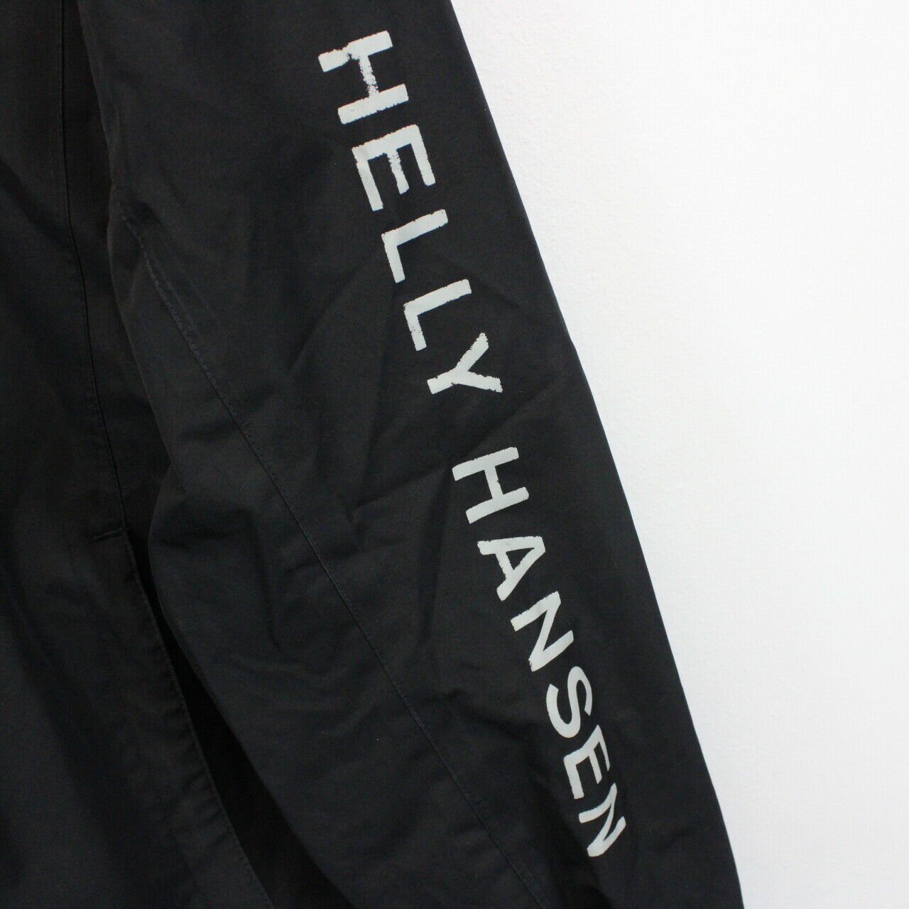 HELLY HANSEN Jacket Black | Medium