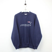 Load image into Gallery viewer, NFL 00s New England PATRIOTS Sweatshirt Navy Blue | Large
