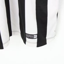 Load image into Gallery viewer, Mens NIKE 00s Referee T-Shirt White | Medium
