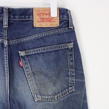 Load image into Gallery viewer, Mens LEVIS 582 Jeans Mid Blue | W33 L32
