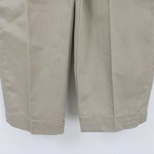 Load image into Gallery viewer, Mens LEVIS Sta-Prest Chinos Beige | W32 L32
