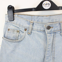 Load image into Gallery viewer, LEVIS 501 Jeans Light Blue | W31 L32
