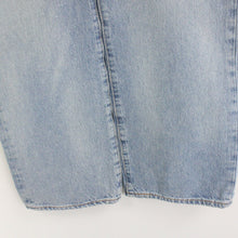 Load image into Gallery viewer, Mens LEVIS 501 Jeans Light Blue | W38 L32
