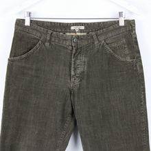 Load image into Gallery viewer, BURBERRY Corduroy Jeans Brown | W32 L32
