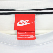 Load image into Gallery viewer, Womens NIKE T-Shirt White | Small
