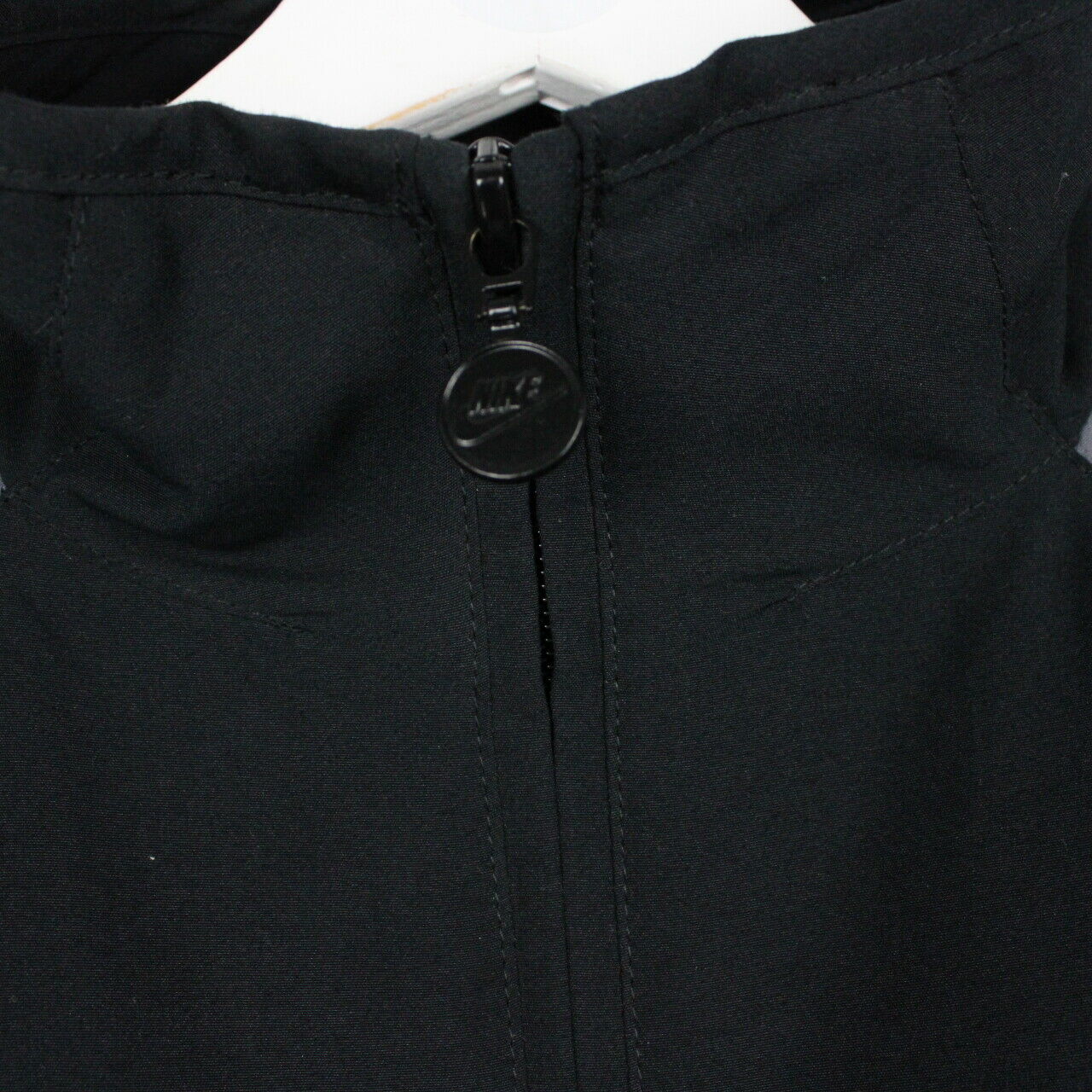NIKE 00s Track Top Jacket Black | Small