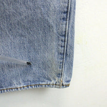 Load image into Gallery viewer, LEVIS 501 Jeans Light Blue | W34 L32
