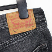 Load image into Gallery viewer, LEVIS 501 Shorts Black Charcoal | W36

