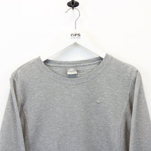Load image into Gallery viewer, Womens NIKE 00s Sweatshirt Grey | Medium
