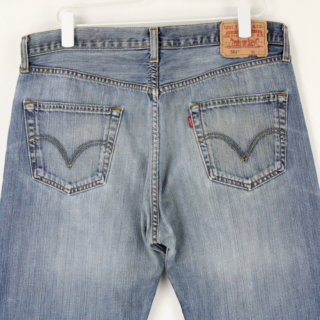 Mens LEVIS 501 Jeans Mid Blue | W36 L28