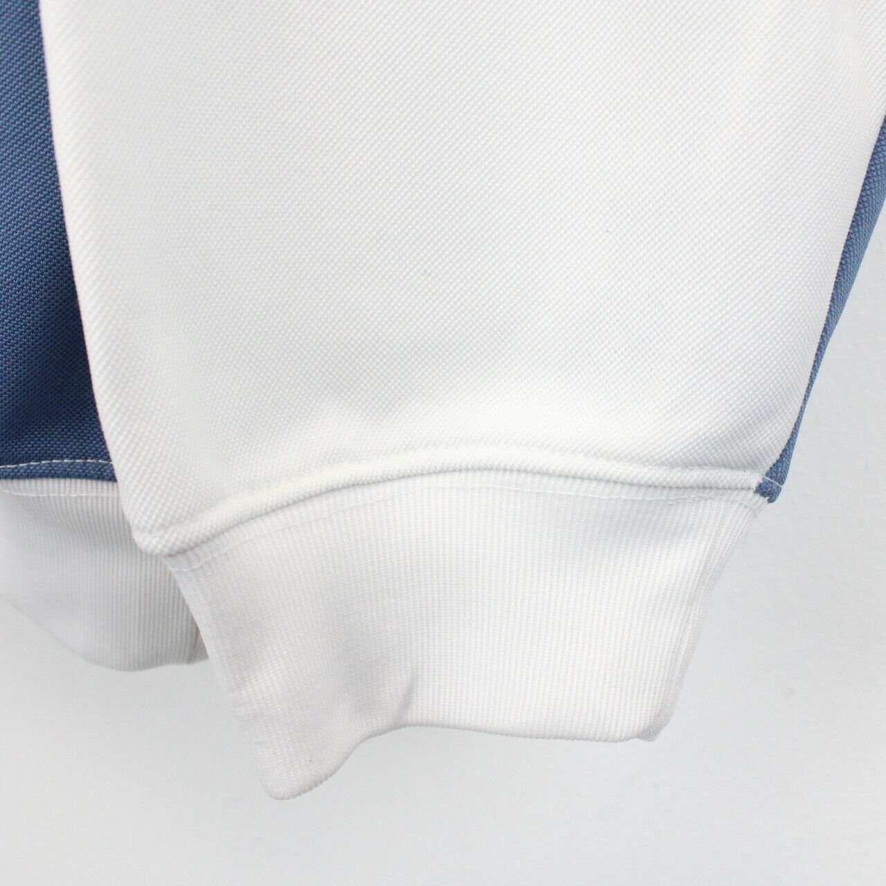 UMBRO 00s Sweatshirt White | Medium