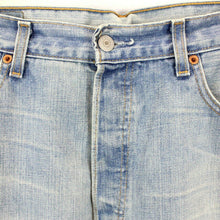 Load image into Gallery viewer, LEVIS 501 Jeans Light Blue | W34 L36
