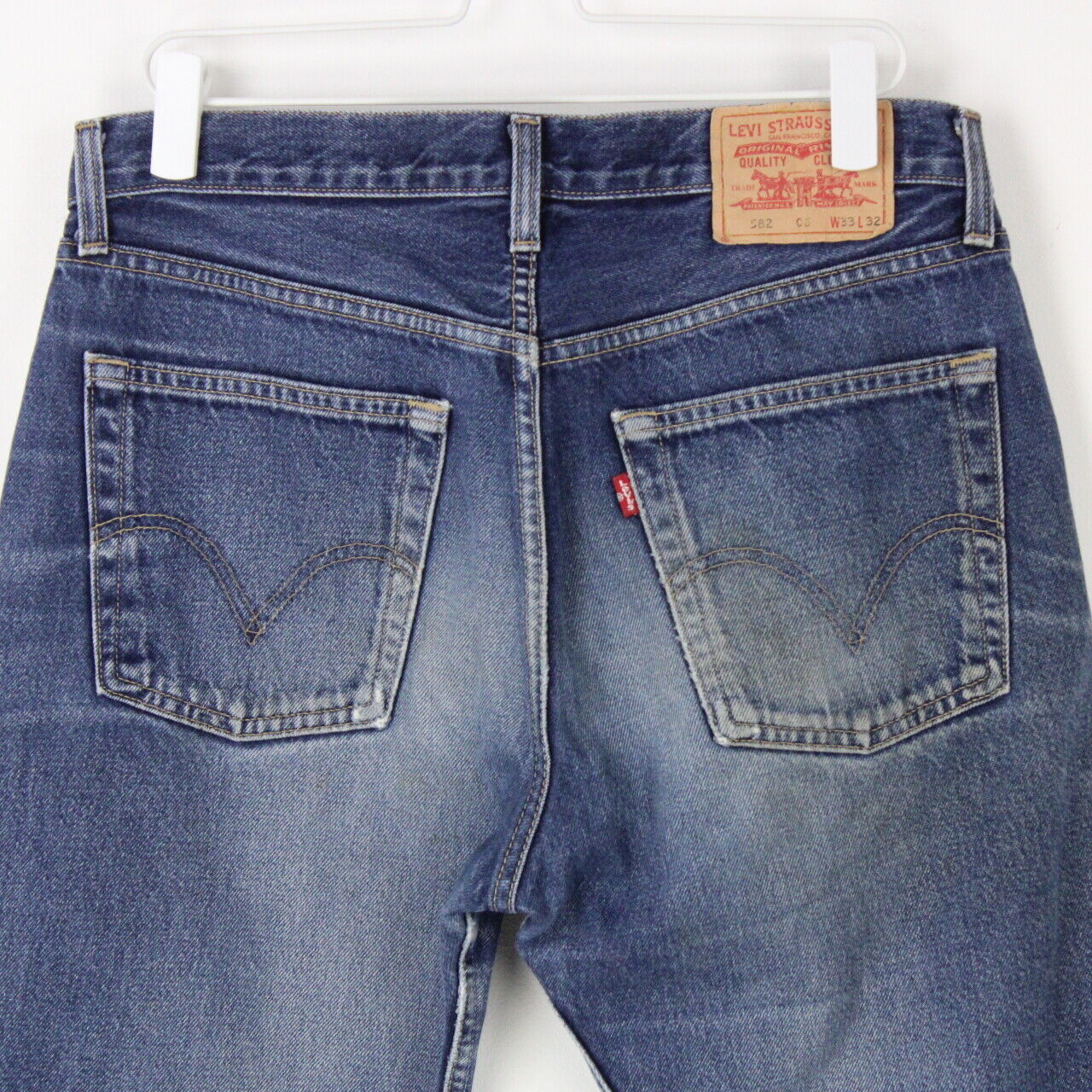 Mens LEVIS 582 Jeans Mid Blue | W33 L32
