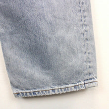 Load image into Gallery viewer, LEVIS 501 Jeans Light Blue | W33 L32
