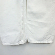 Load image into Gallery viewer, LEVIS 501 Jeans White | W31 L34
