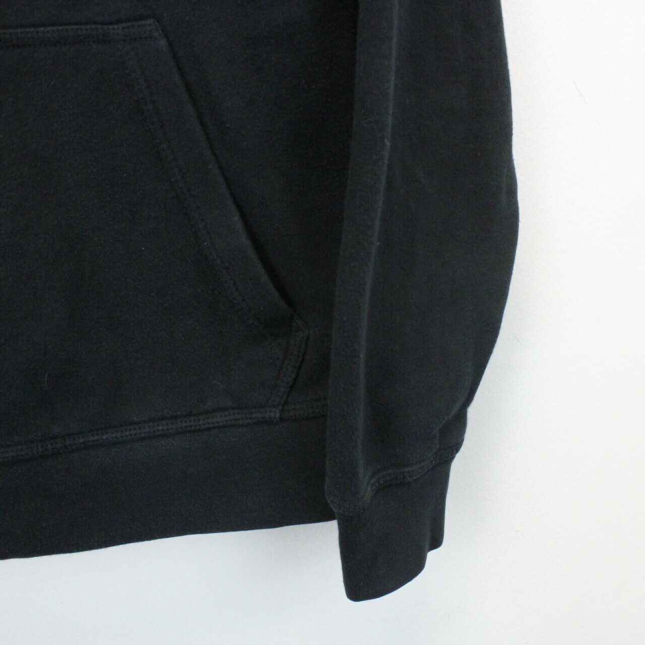 Womens NIKE 00s Hoodie Black | Small