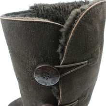 Load image into Gallery viewer, Womens UGG Sheepskin Boots Brown | UK 6
