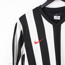 Load image into Gallery viewer, Mens NIKE 00s Referee T-Shirt White | Medium
