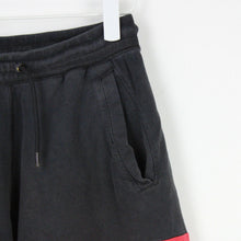 Load image into Gallery viewer, Mens NIKE Shorts Red | Small

