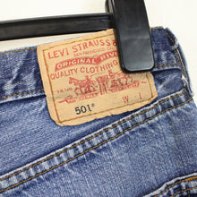 Load image into Gallery viewer, LEVIS 501 Jeans Mid Blue | W32 L32
