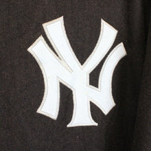 Load image into Gallery viewer, MLB 90s New York YANKEES Jacket Brown | XXL
