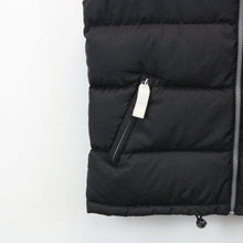 Load image into Gallery viewer, FILA Vest Jacket Black | Small
