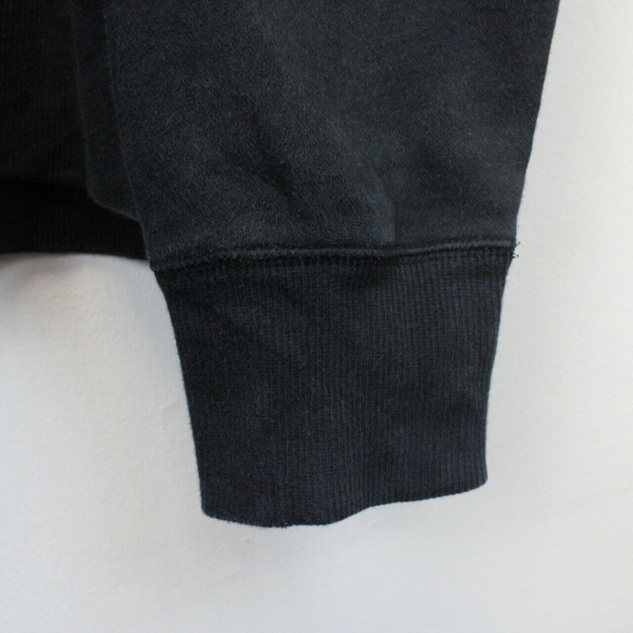 NIKE Sweatshirt Black | Large
