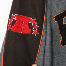 Load image into Gallery viewer, NFL 00s&#39; Cleveland BROWNS Jacket | Medium
