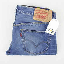 Load image into Gallery viewer, Mens LEVIS 501 Jeans Mid Blue | W34 L34
