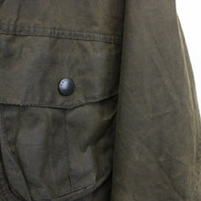 Load image into Gallery viewer, BARBOUR Waxed Jacket Green | Medium

