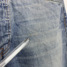 Load image into Gallery viewer, LEVIS 501 Jeans Light Blue | W32 L30
