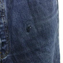 Load image into Gallery viewer, LEVIS 501 Jeans Dark Blue | W38 L30
