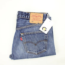 Load image into Gallery viewer, LEVIS 501 Jeans Mid Blue | W32 L30

