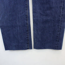 Load image into Gallery viewer, LEVIS 501 Jeans Mid Blue | W40 L30

