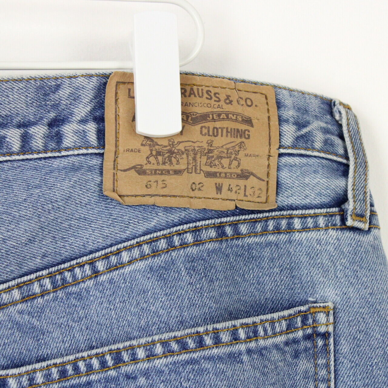 Mens LEVIS 615 Jeans Light Blue | W42 L32